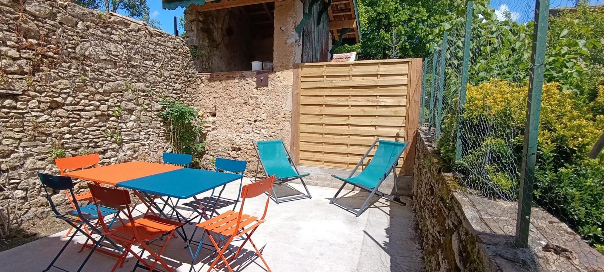 Maison Irondas Saint-Pierre-d'Aurillac 外观 照片