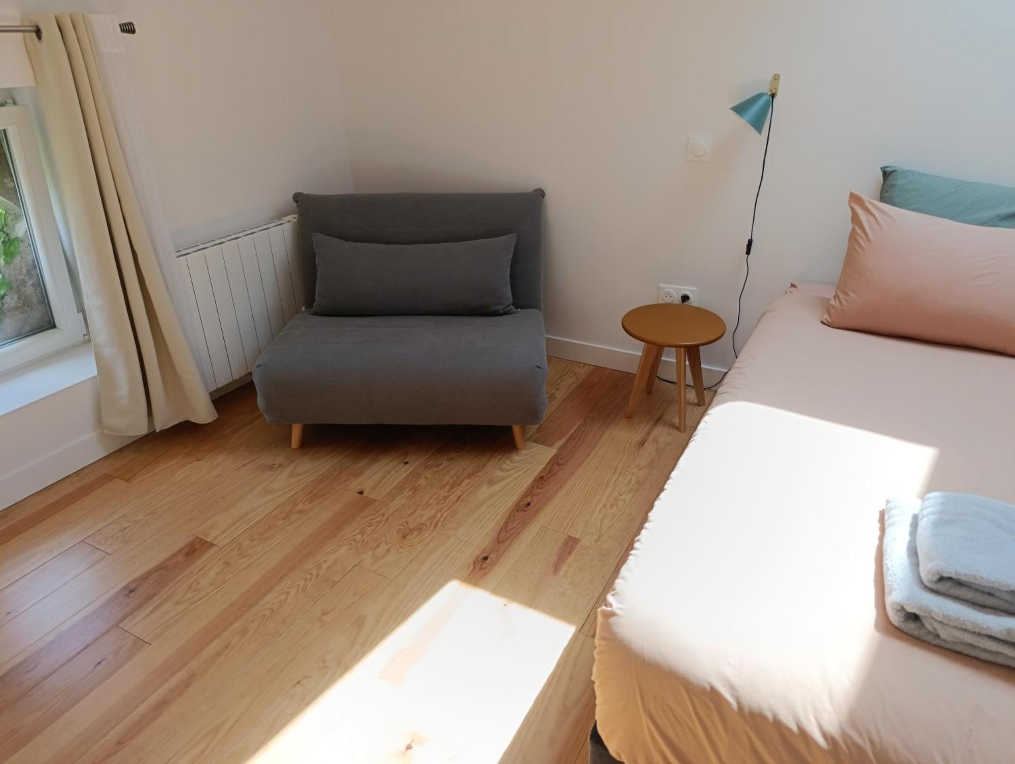 Maison Irondas Saint-Pierre-d'Aurillac 外观 照片