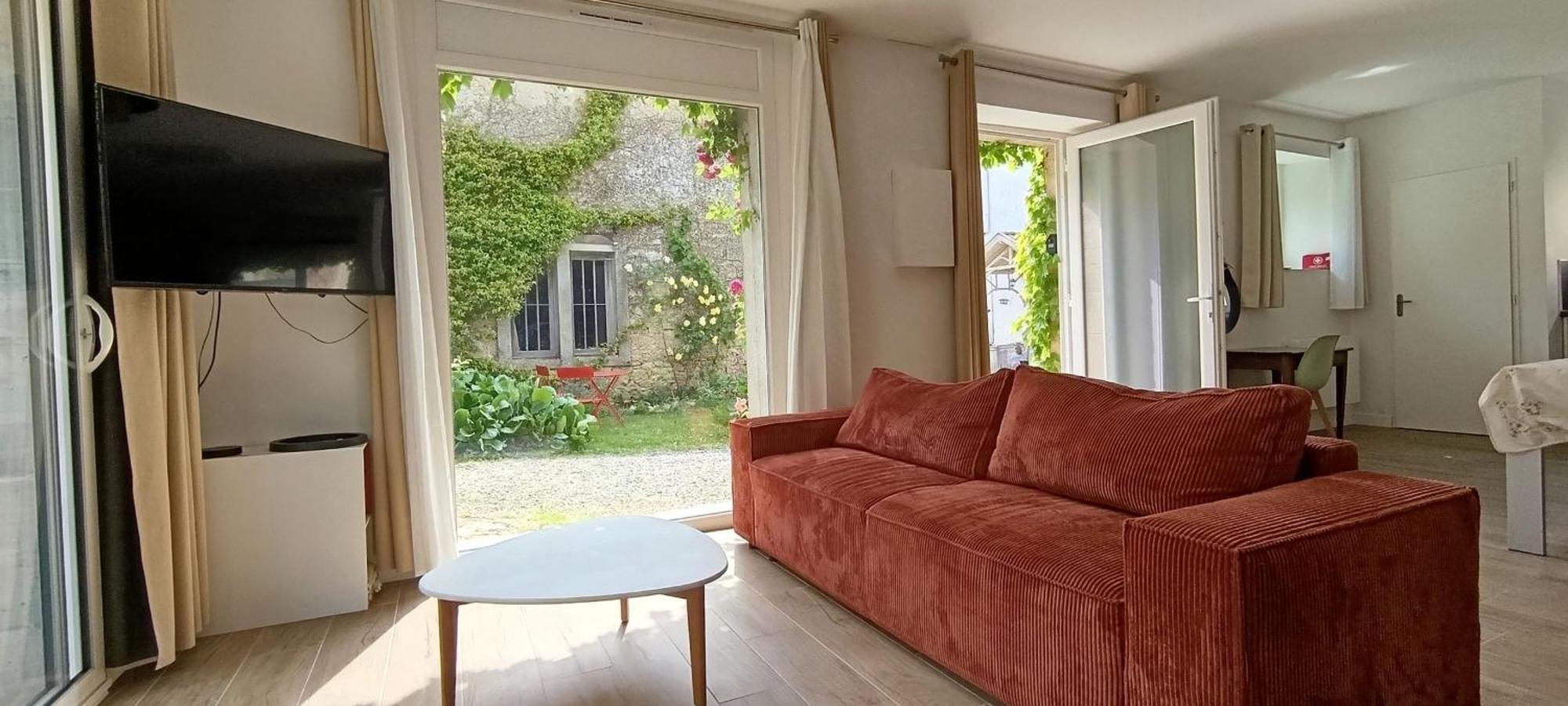 Maison Irondas Saint-Pierre-d'Aurillac 外观 照片