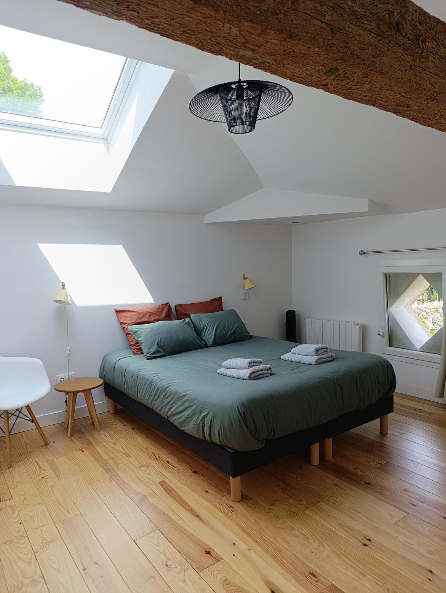 Maison Irondas Saint-Pierre-d'Aurillac 外观 照片